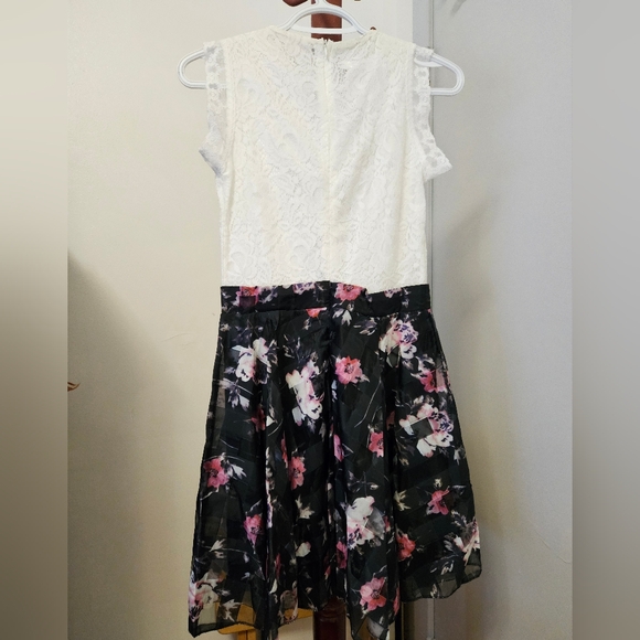 NWOT YesStyle - Cocktail Floral Sleeveless Dress - Picture 8 of 10